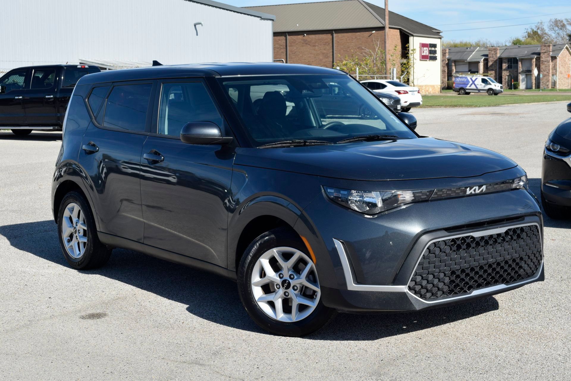 Used 2024 Kia Soul LX w/ Option Group 015 image 7