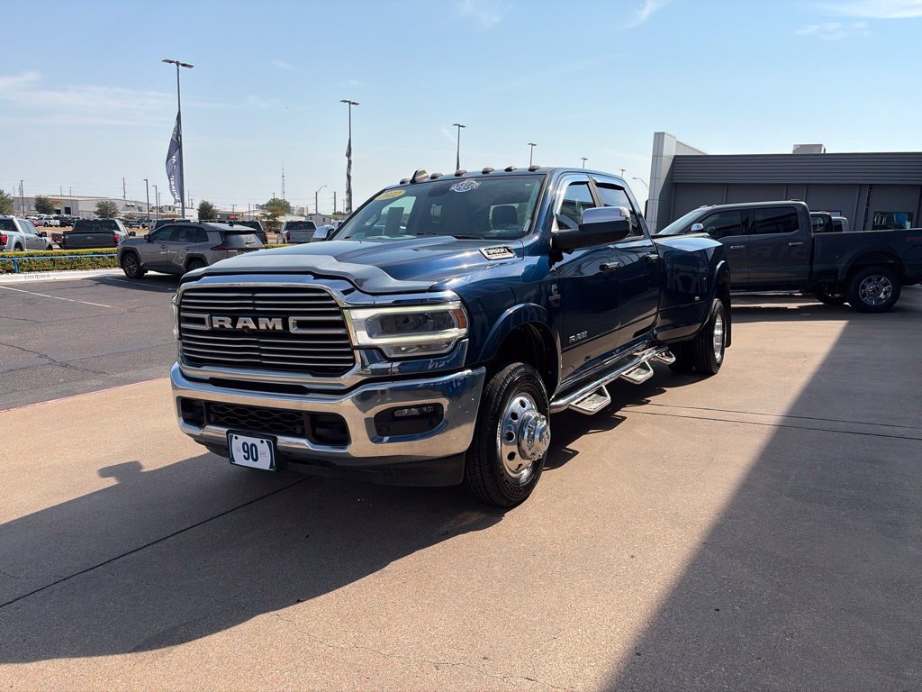 Used 2022 RAM 3500 Laramie AWD/4WD image 4