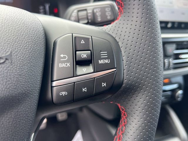 Certified 2024 Ford Escape ST-Line w/ Tech Pack #1 image 10