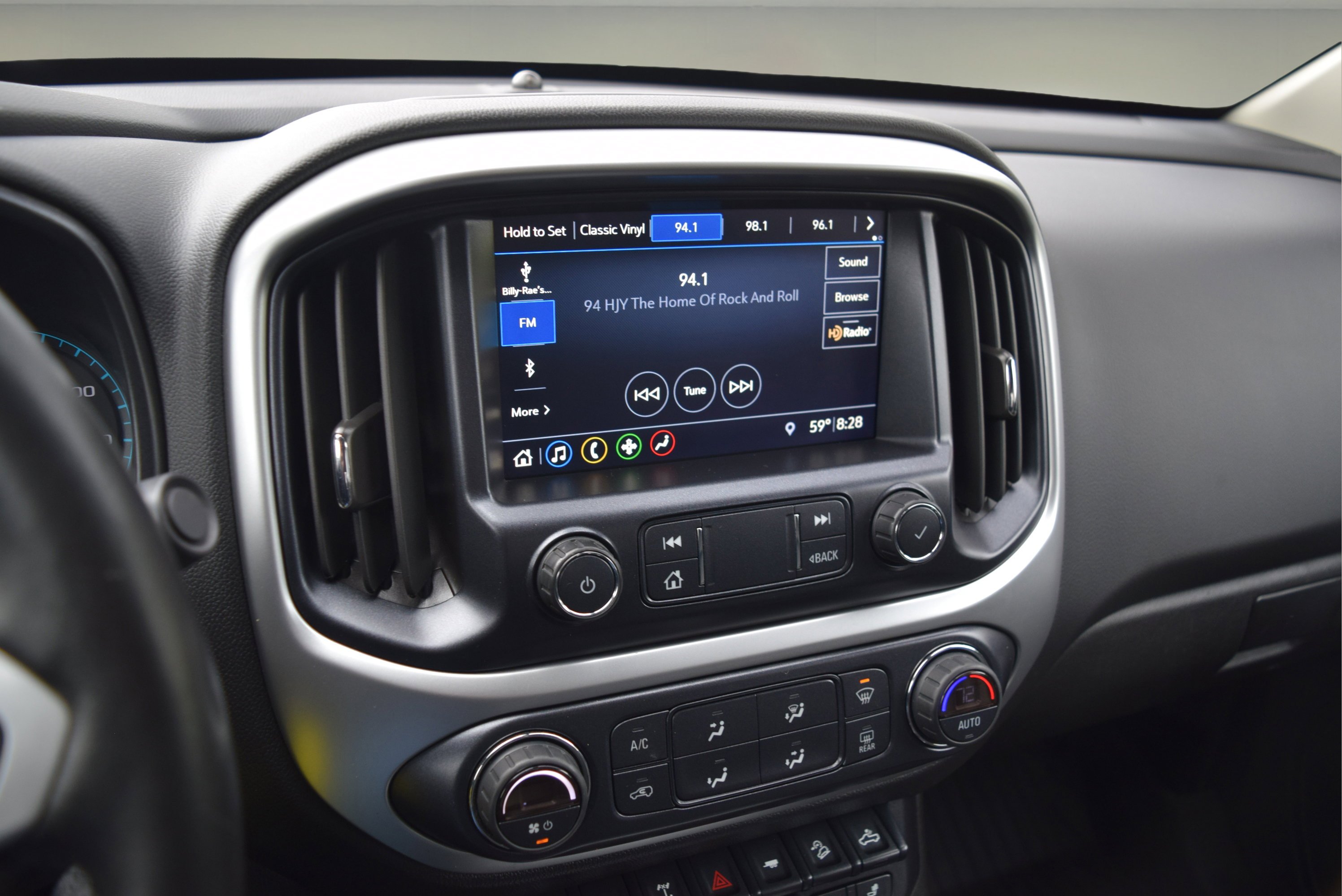 Used 2020 Chevrolet Colorado ZR2 w/ Colorado ZR2 Bison Edition image 16