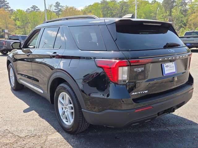 Certified 2025 Ford Explorer Active image 10