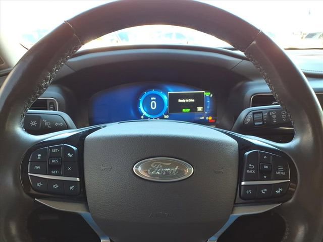 Certified 2022 Ford Explorer Platinum w/ Technology Package image 22