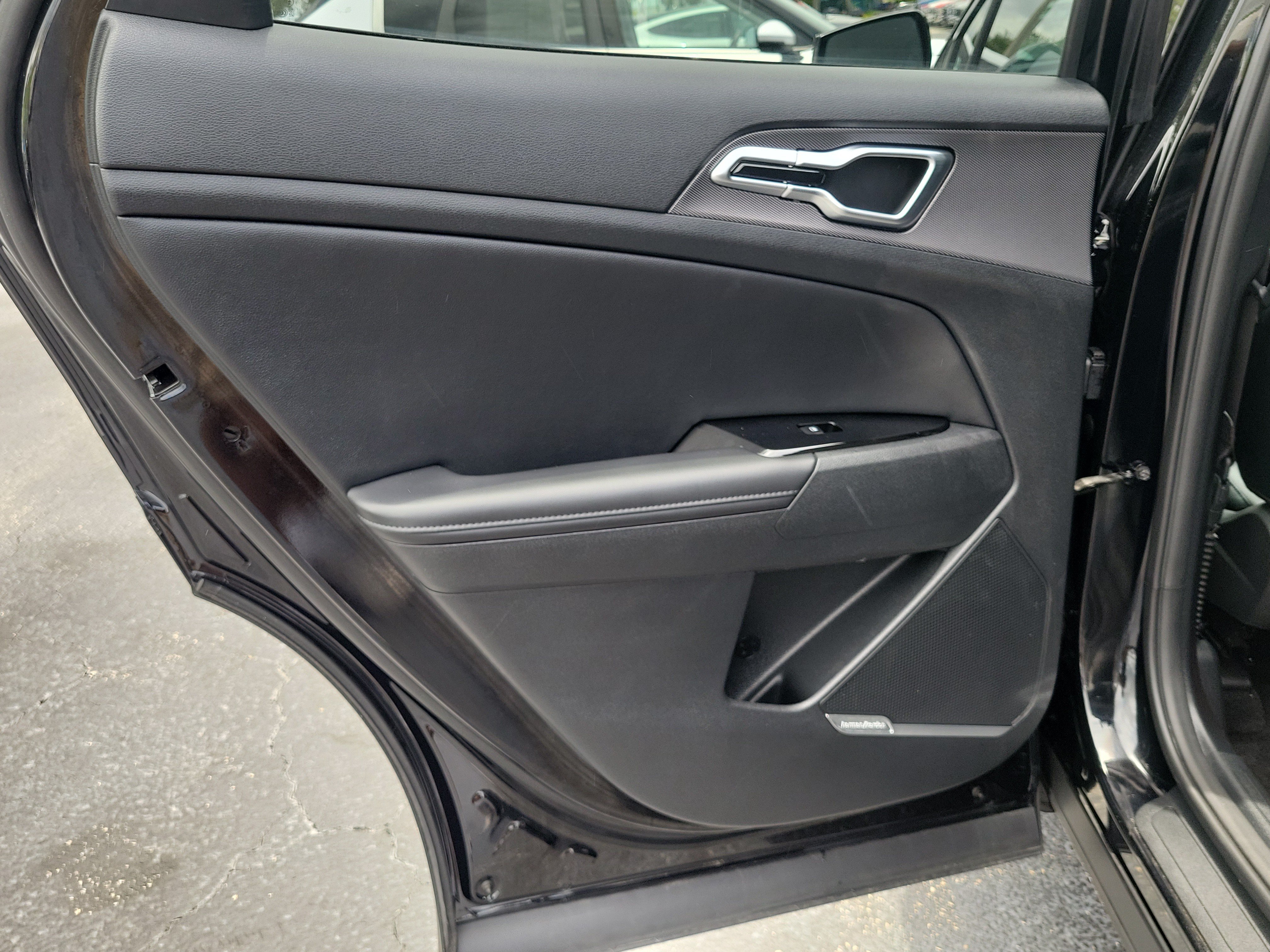 Used 2023 Kia Sportage SX FWD image 12