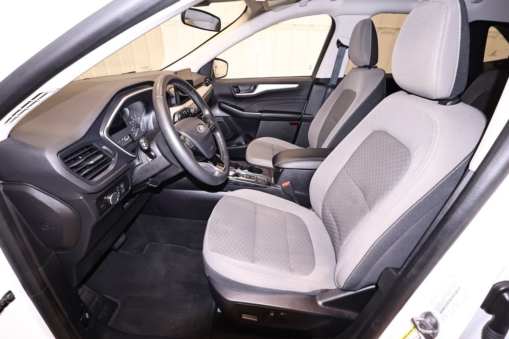 Certified 2022 Ford Escape SE w/ SE Sport Appearance Package AWD/4WD image 13