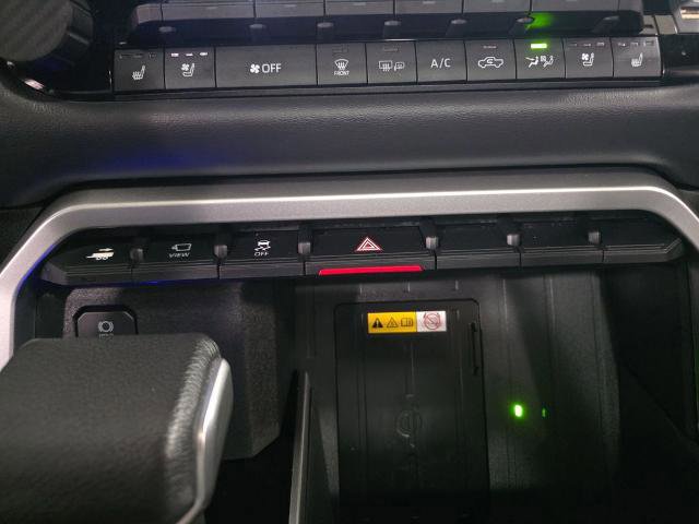 Used 2024 Toyota Tundra Platinum image 39