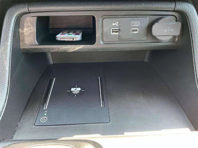 Used 2025 Honda Pilot EX-L image 19