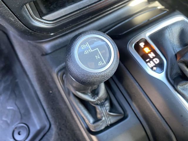 Used 2021 Jeep Wrangler Unlimited Sport image 27