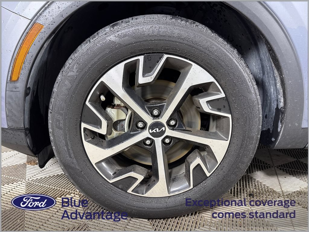 Used 2023 Kia Sportage EX FWD image 10
