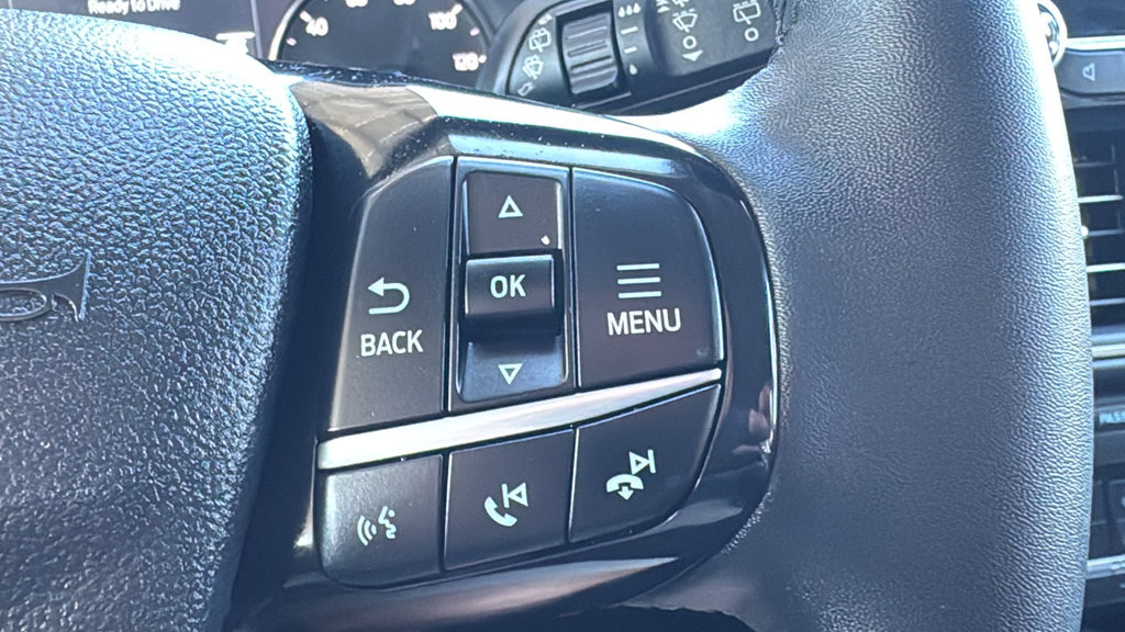Certified 2022 Ford Escape SE w/ SE Sport Appearance Package FWD image 13