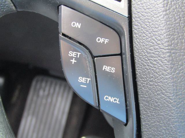 Certified 2017 Ford Fusion SE FWD image 19