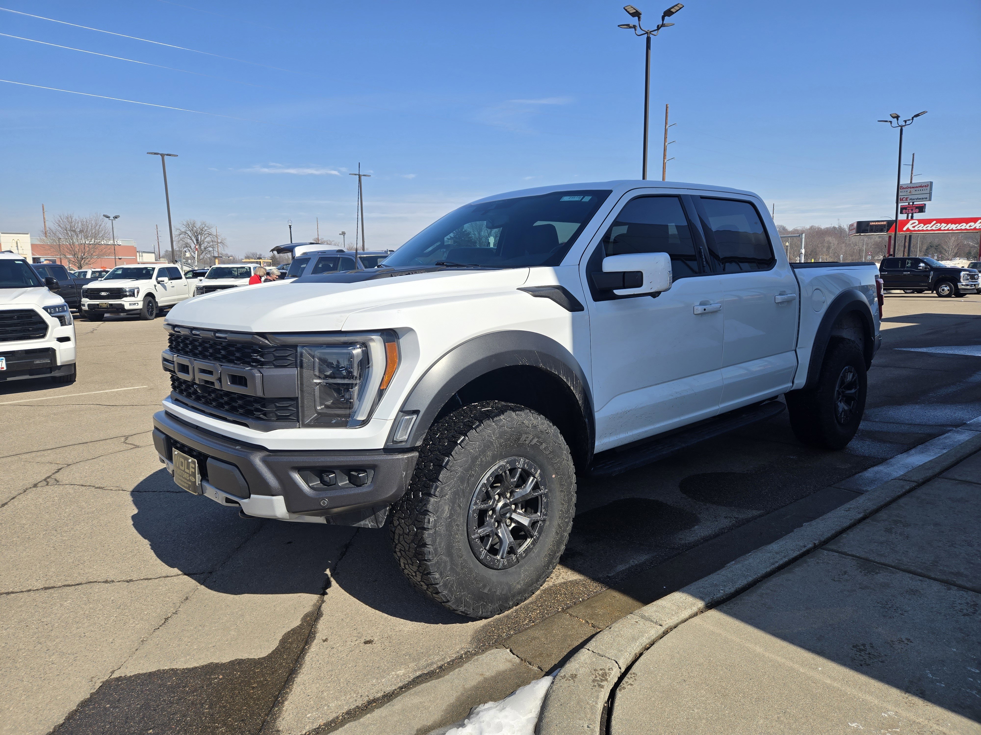 Certified 2022 Ford F150 Raptor w/ Raptor 37 Performance Package AWD/4WD image 3