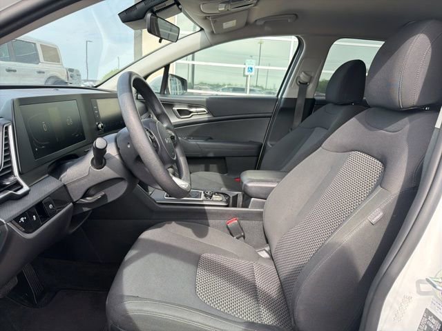 Used 2023 Kia Sportage LX FWD image 10