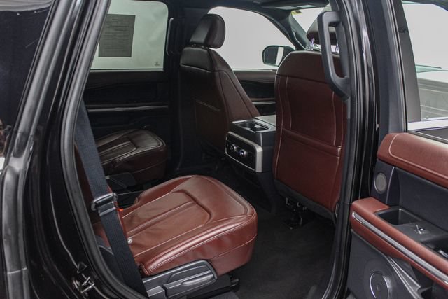 Certified 2024 Ford Expedition Limited AWD/4WD image 16