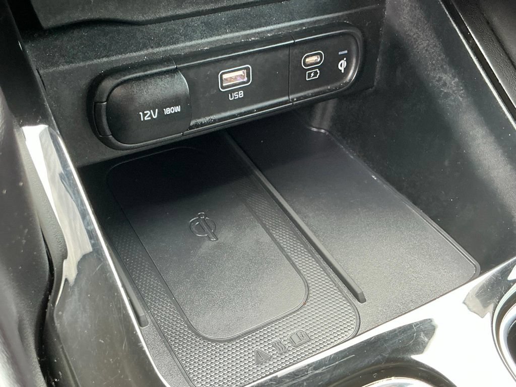 Used 2024 Kia Telluride S w/ S Sunroof Package FWD image 38