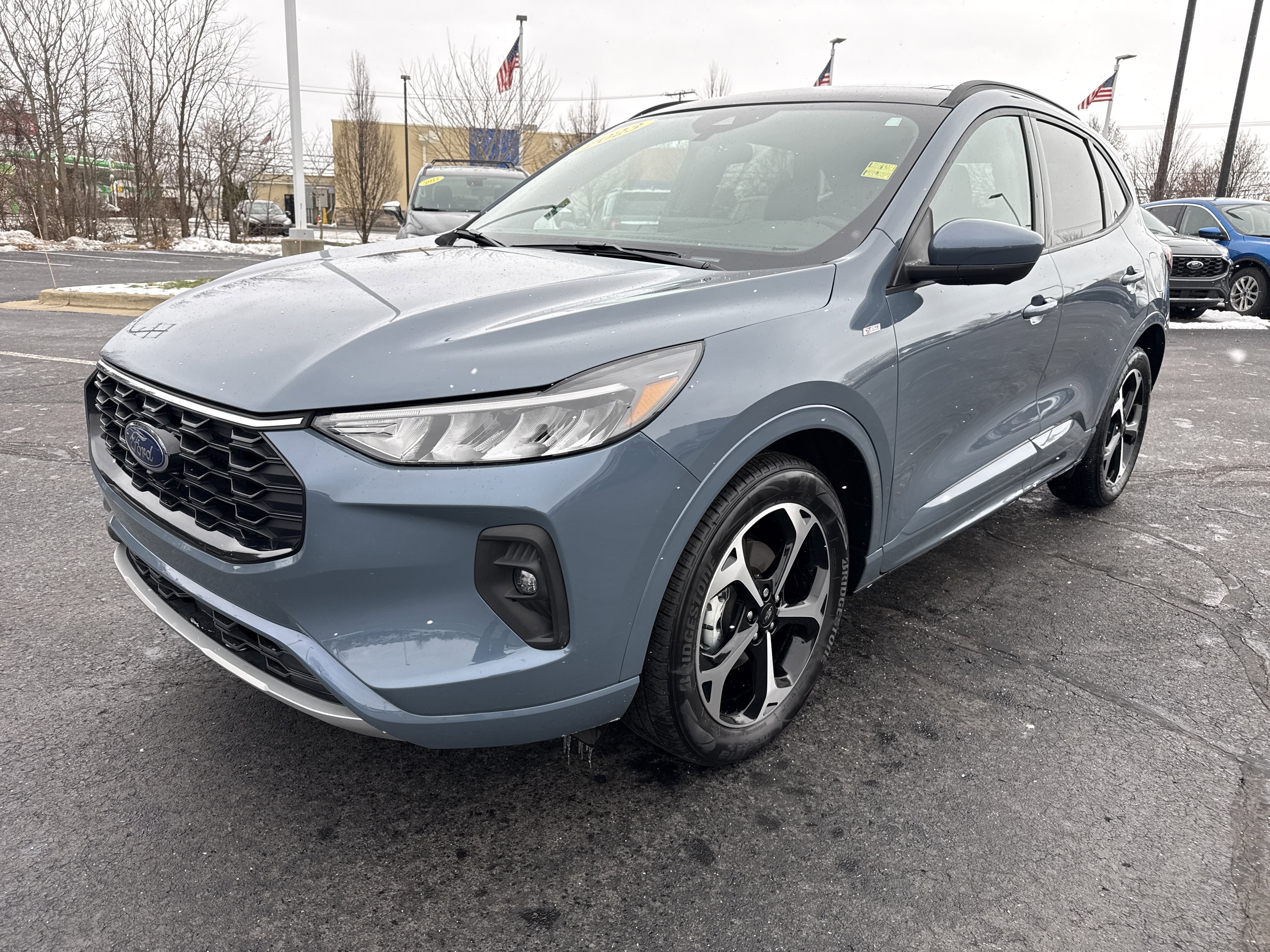 Certified 2023 Ford Escape ST-Line Select w/ Tech Pack #2 image 2