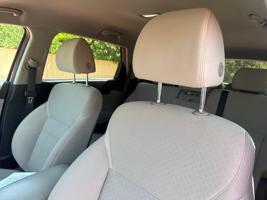 Used 2020 Kia Sorento LX w/ LX I4 Convenience Package AWD/4WD image 13