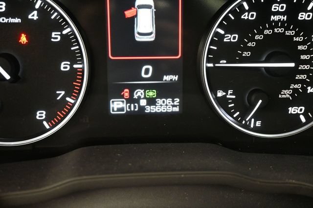 Used 2025 Subaru Forester Touring AWD/4WD image 18