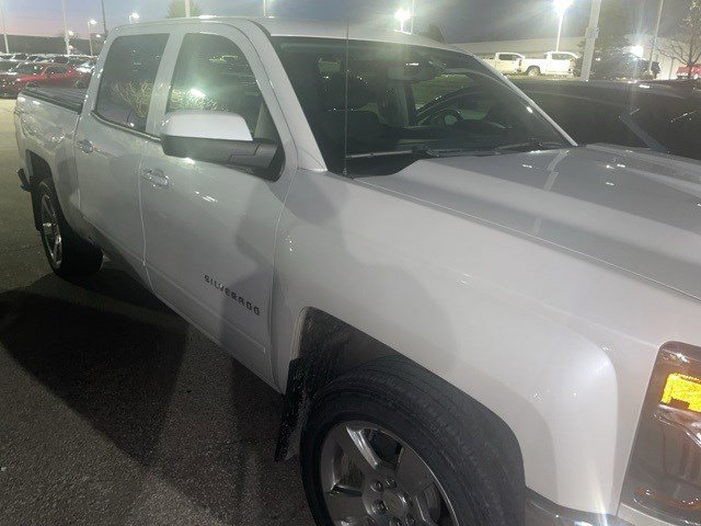 Used 2018 Chevrolet Silverado 1500 LT w/ All Star Edition image 15