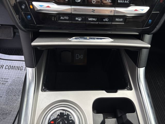 Certified 2023 Ford Explorer Platinum w/ Technology Package image 33