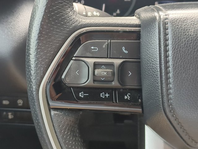 Used 2023 Toyota Tundra Limited w/ Power Package AWD/4WD image 18