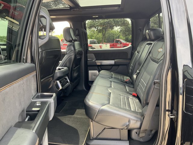 Certified 2024 Ford F350 Platinum w/ FX4 Off-Road Package AWD/4WD image 10