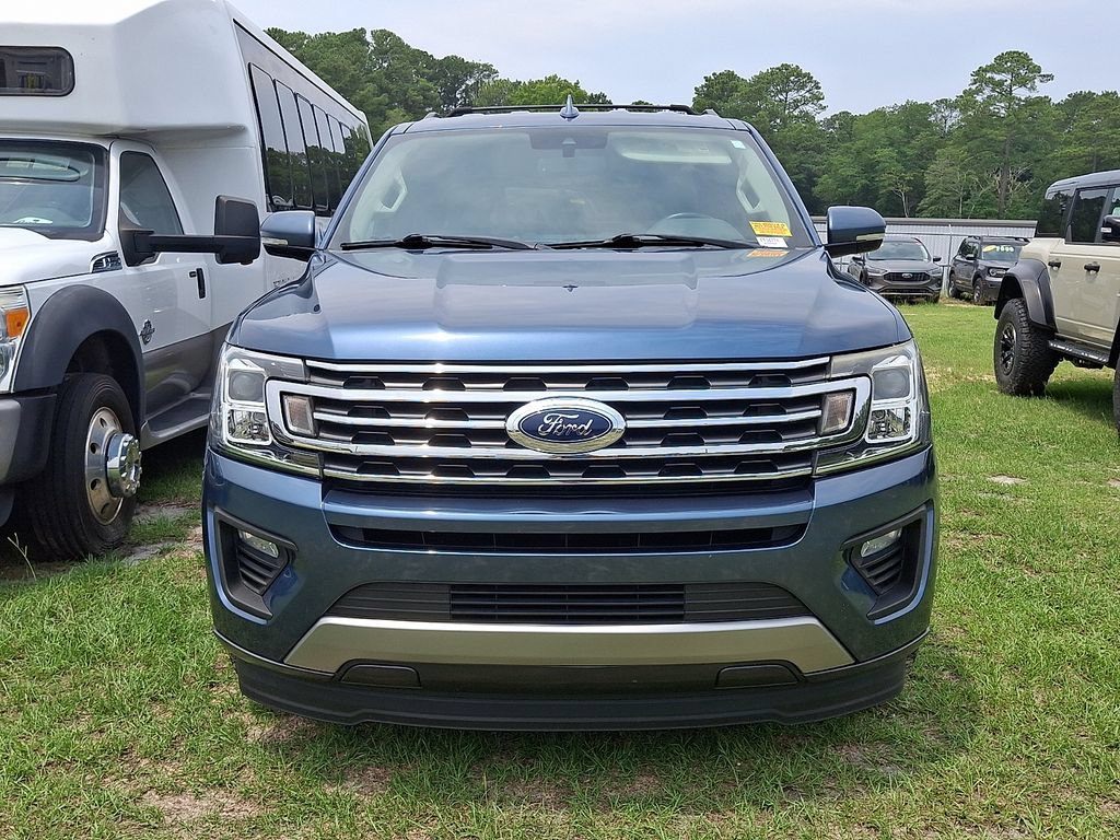 Certified 2019 Ford Expedition XLT w/ Equipment Group 202A RWD image 2