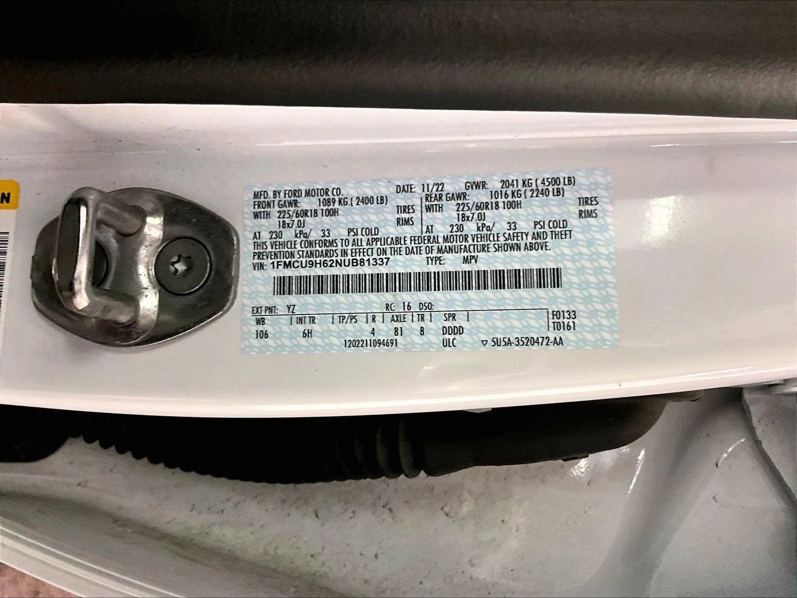 Certified 2022 Ford Escape SEL AWD/4WD image 32