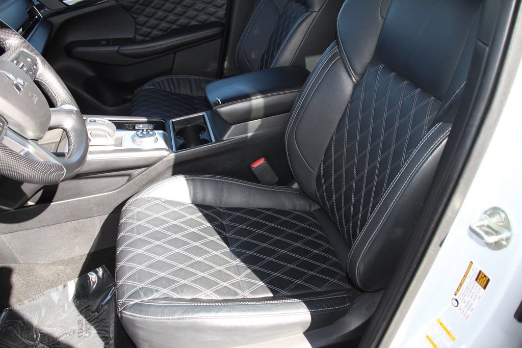 Used 2022 Mitsubishi Outlander SEL AWD/4WD image 23