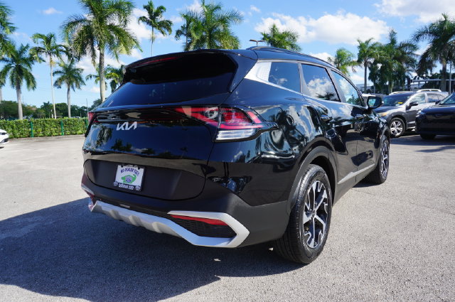 Used 2025 Kia Sportage EX w/ Premium Package FWD image 7