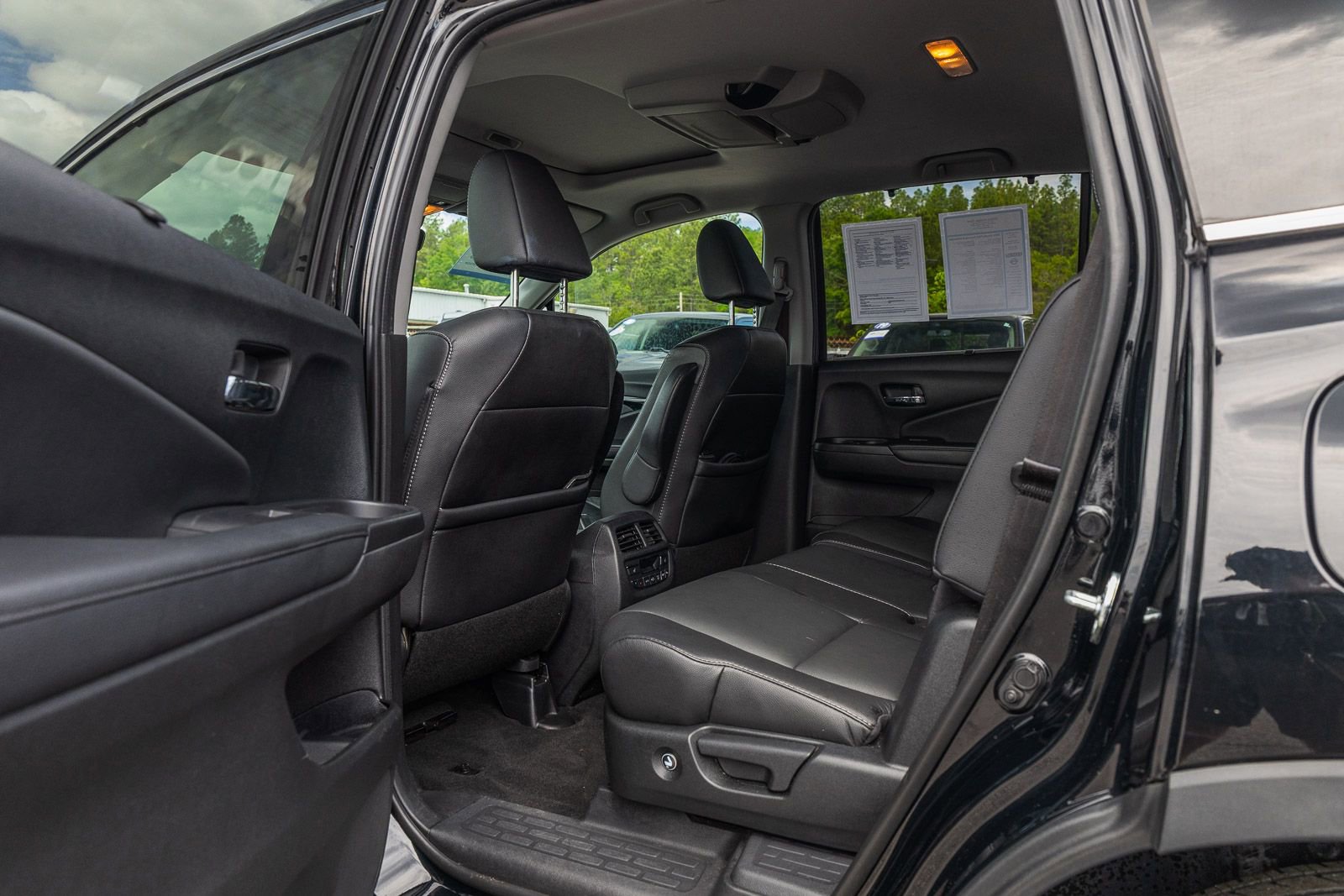 Used 2021 Honda Pilot Touring image 18