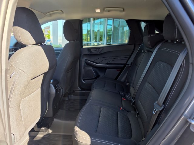 Certified 2025 Ford Escape Active AWD/4WD image 16