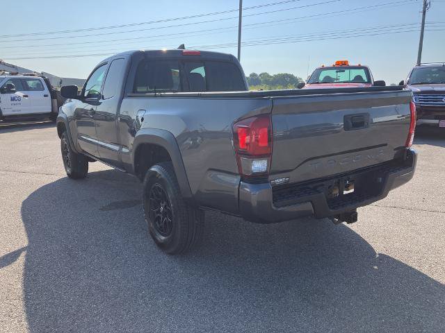 Used 2019 Toyota Tacoma SR w/ SX Package RWD image 7