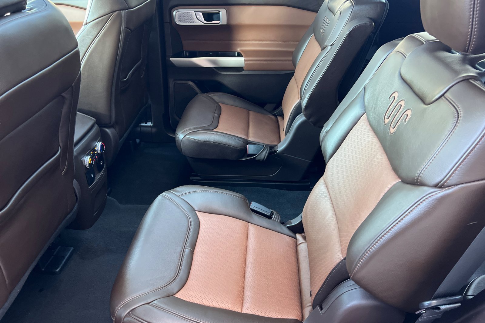 Certified 2022 Ford Explorer King Ranch w/ Technology Package image 14