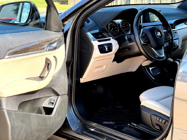 Used 2018 BMW X2 sDrive28i FWD image 9
