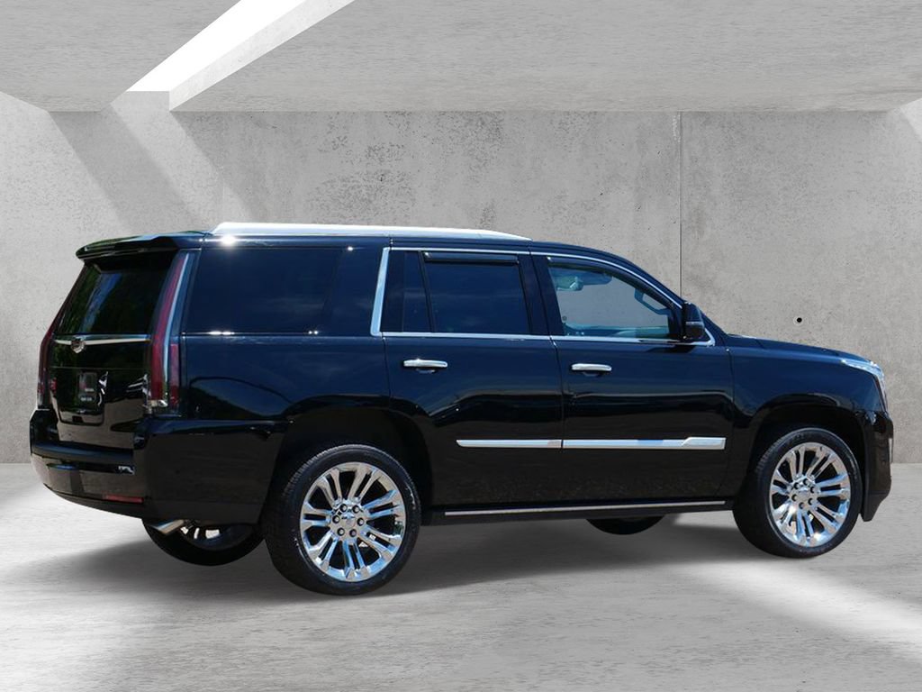 Used 2019 Cadillac Escalade Premium Luxury w/ LPO, Radiant Package AWD/4WD image 3
