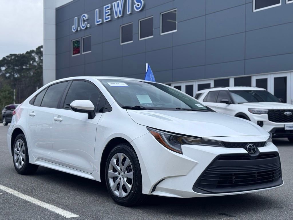 Used 2023 Toyota Corolla LE