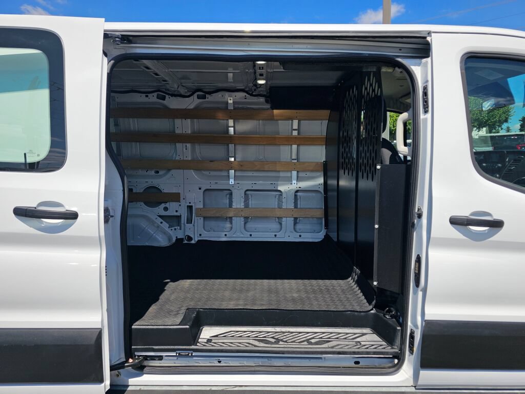 Certified 2025 Ford Transit 250 Low Roof w/ Exterior Upgrade Package RWD image 12