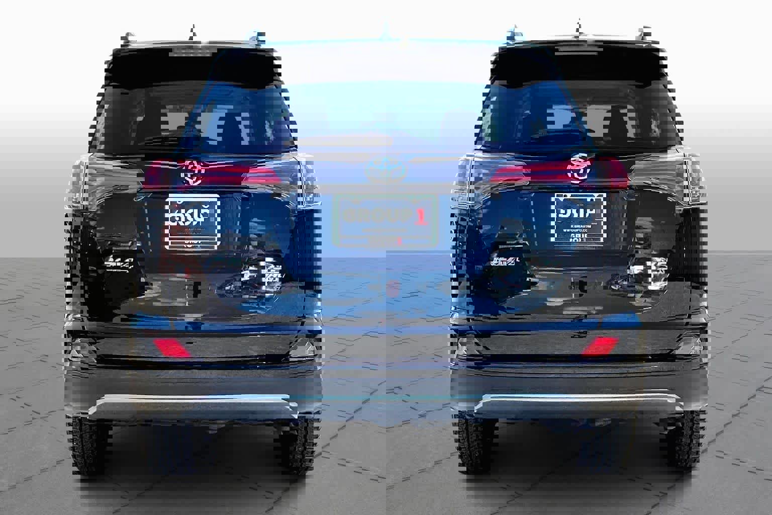 Used 2017 Toyota RAV4 XLE w/ All Weather Liner Package AWD/4WD image 2