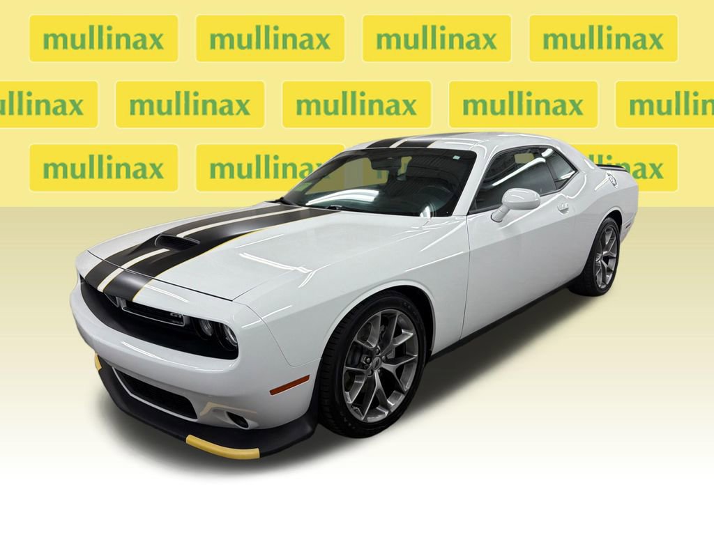 Used 2023 Dodge Challenger GT RWD image 7