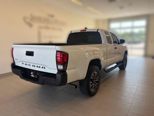Used 2023 Toyota Tacoma SR RWD image 2