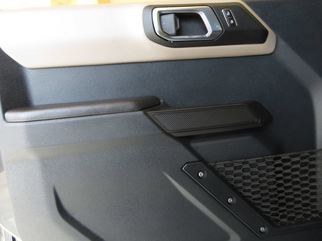 Certified 2024 Ford Bronco Wildtrak AWD/4WD image 10