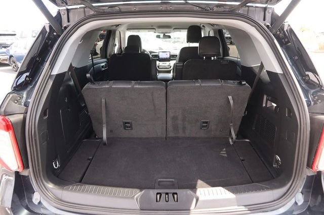 Certified 2024 Ford Explorer XLT w/ Equipment Group 202A image 7