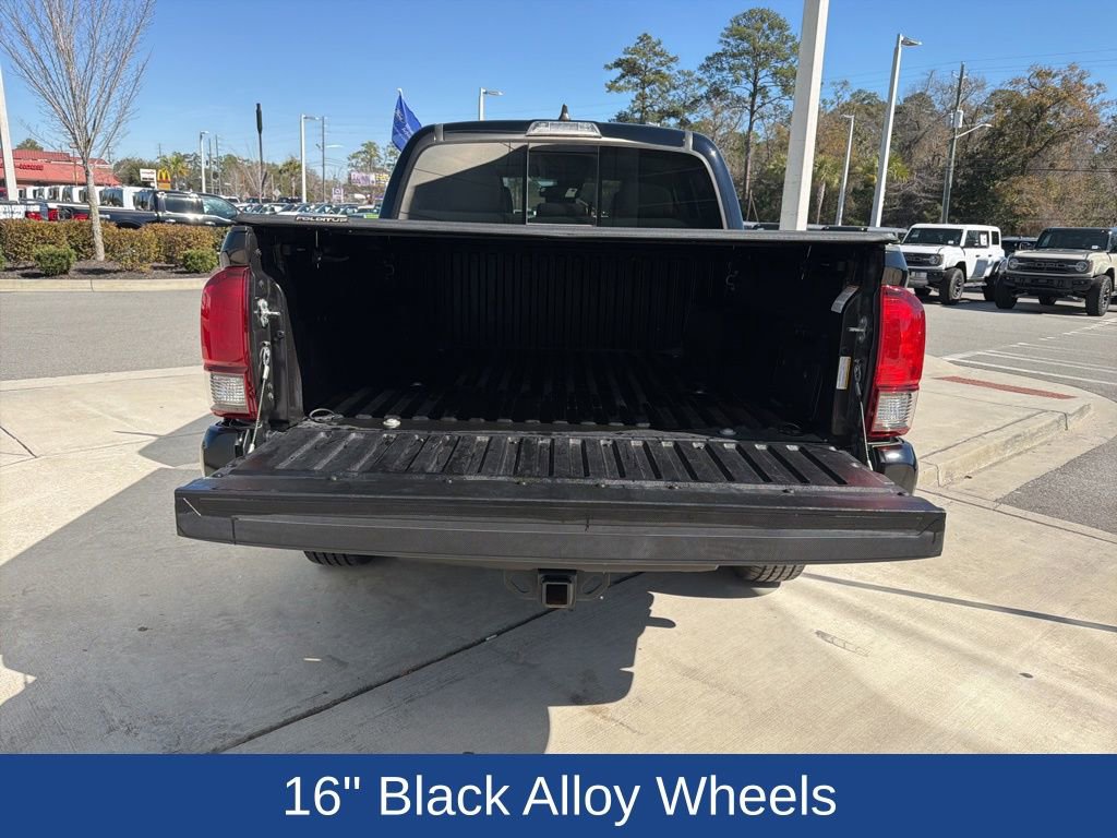 Used 2022 Toyota Tacoma SR5 image 8
