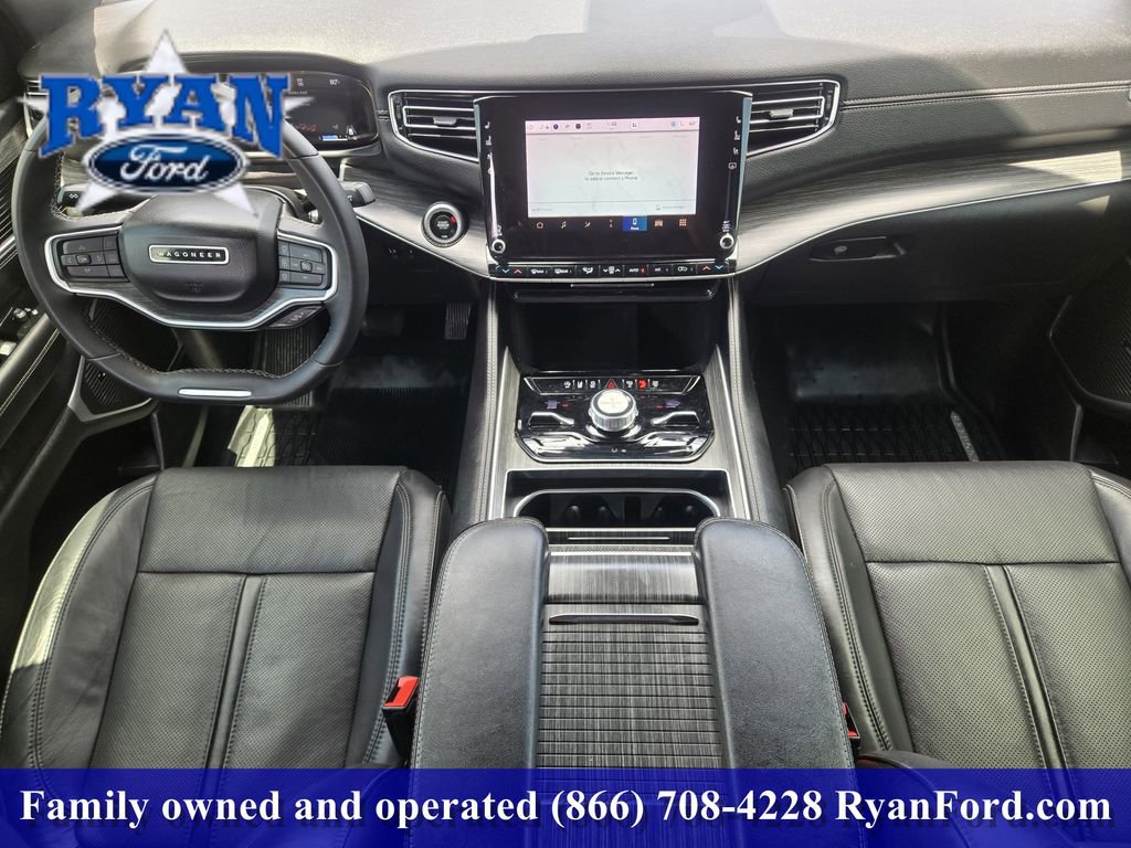 Used 2023 Jeep Wagoneer L Series II w/ Convenience Group I AWD/4WD image 18