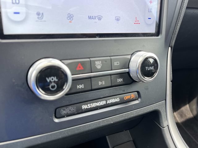 Certified 2023 Ford Edge SEL w/ Convenience Package AWD/4WD image 40