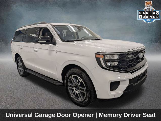 Certified 2025 Ford Expedition Active AWD/4WD image 3
