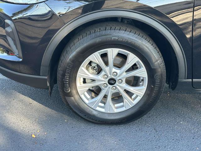Certified 2023 Ford Escape Active w/ Tech Pack #2 AWD/4WD image 6