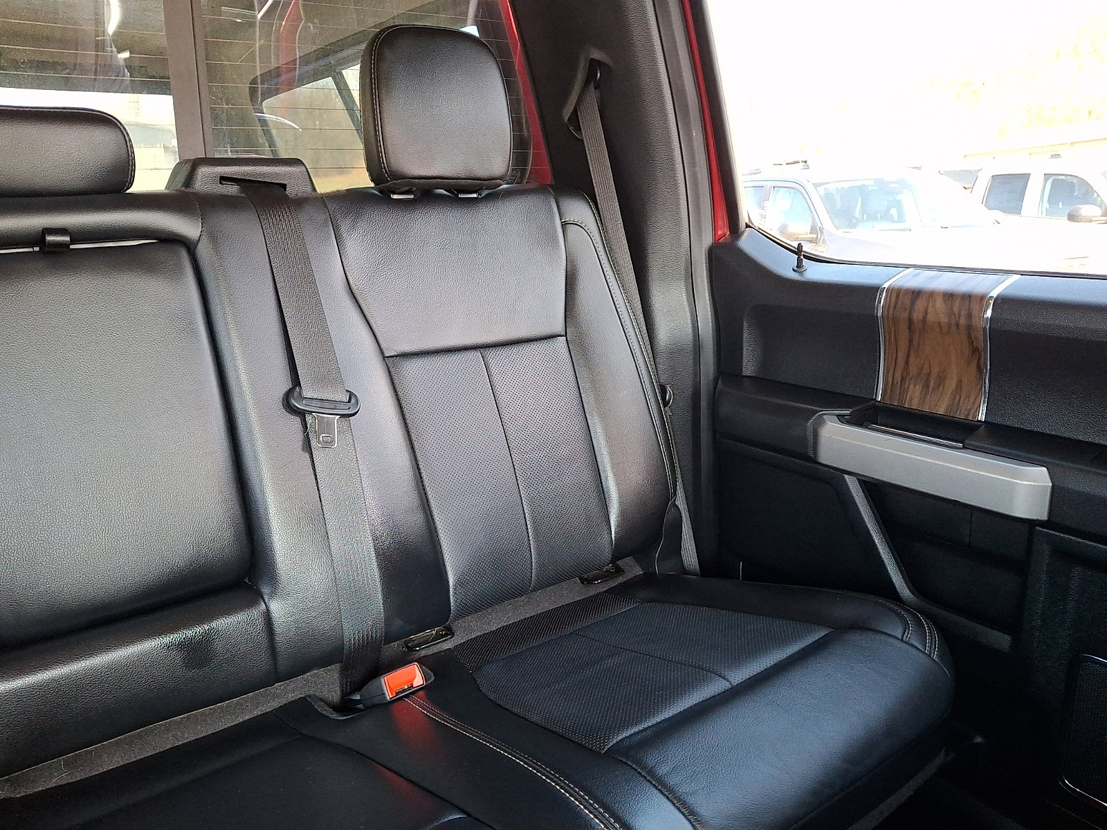 Certified 2019 Ford F150 Lariat image 20