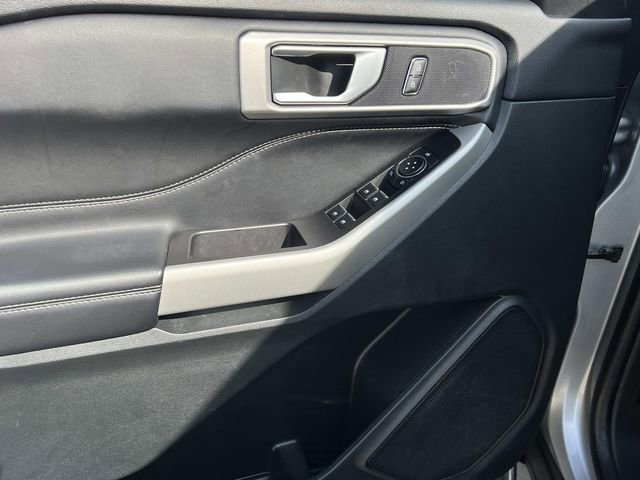 Certified 2023 Ford Explorer XLT w/ Equipment Group 202A image 16