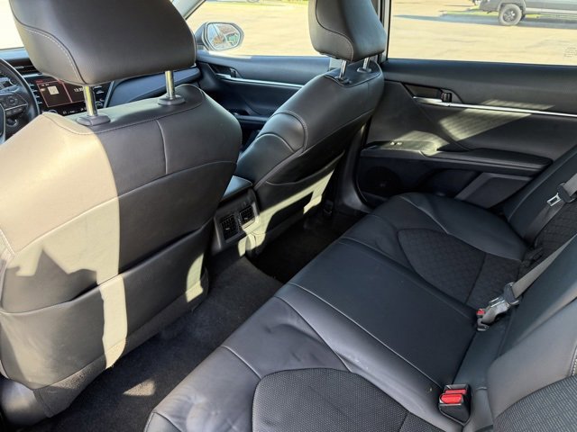 Used 2020 Toyota Camry XSE image 18